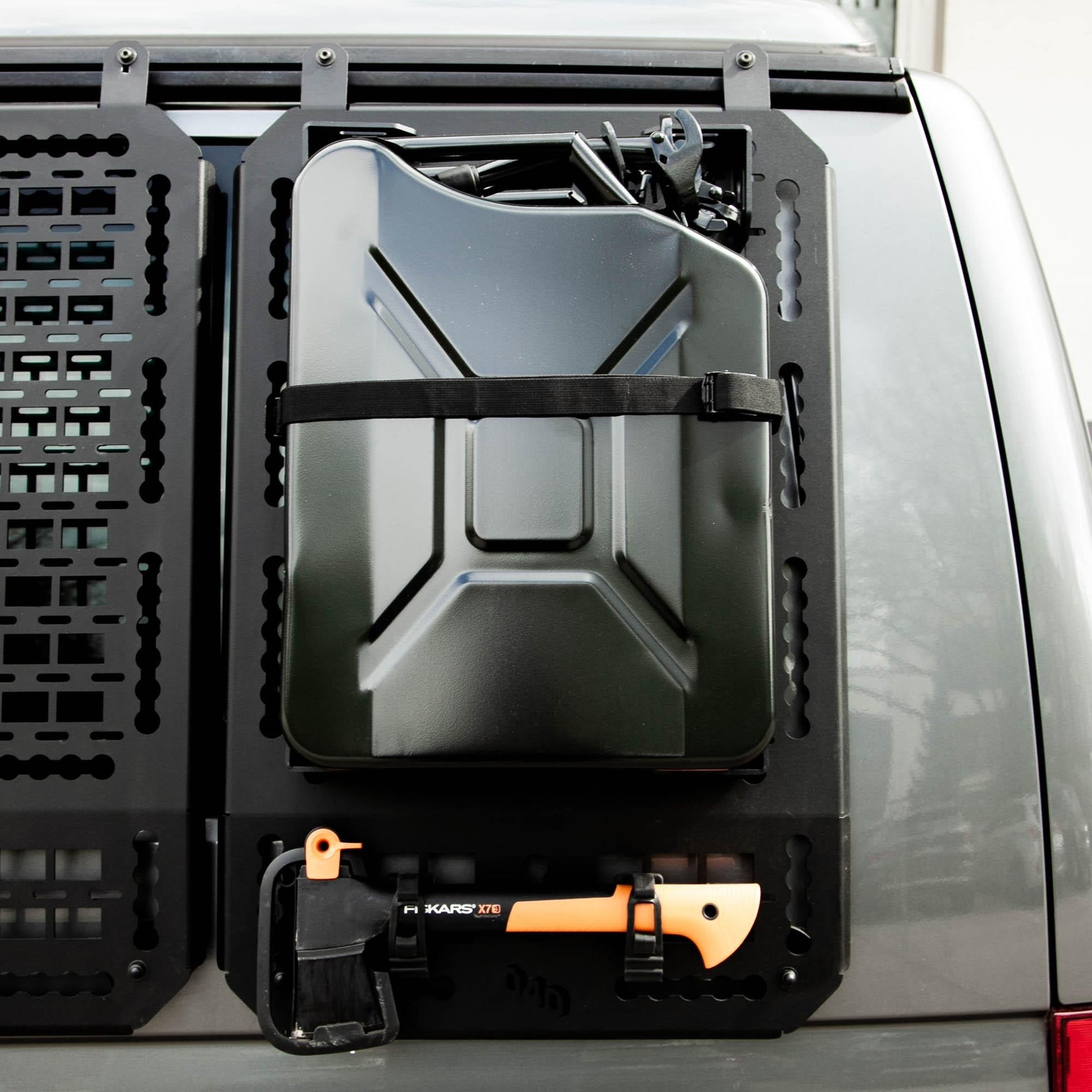 040parts Benzinkanister 5L aus Metall - Kraftstoffkanister für Benzin & Diesel Jerry Can - 040parts - 4260715848267