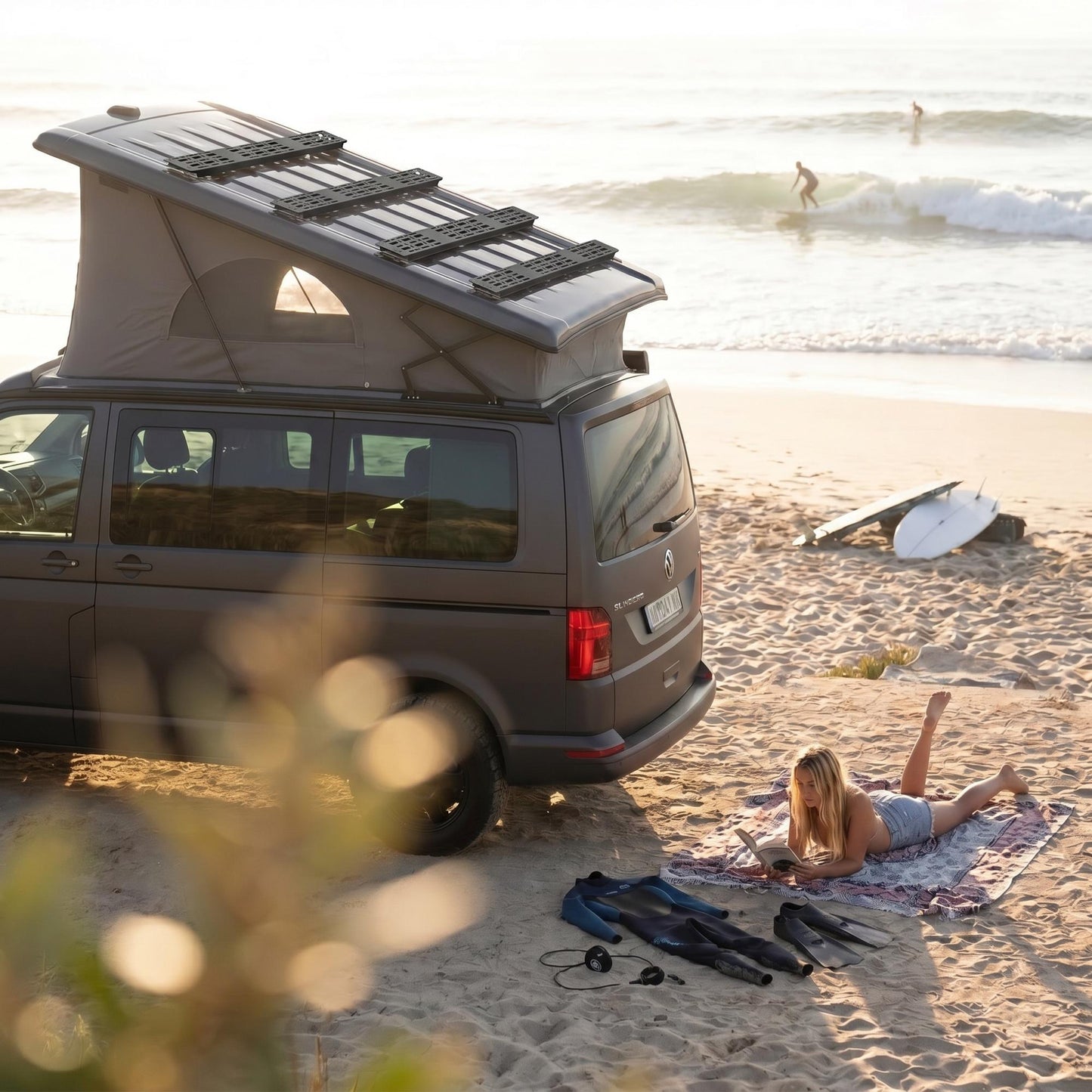 040 Parts 2-piece set ultra-flat roof rack 124x13cm black for VW T5 T6 T6.1 California Beach Ocean Coast roof rack Tiefgarage